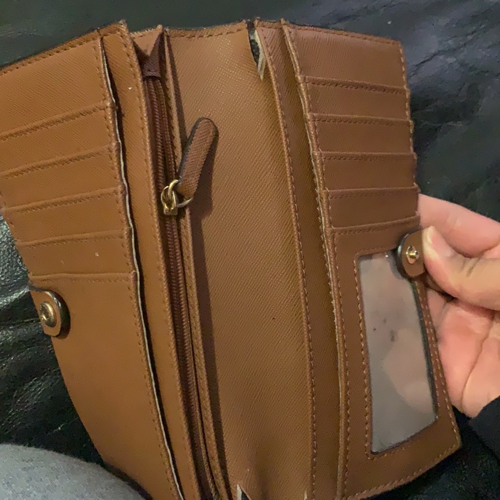 Wallet - Picture 3 of 3